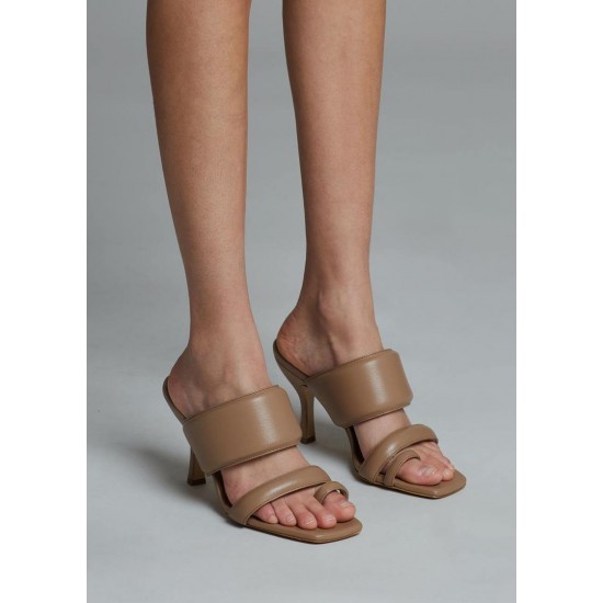 Frankie Shop Sale - GIA x Pernille Padded Heel Sandals in Nude Brown